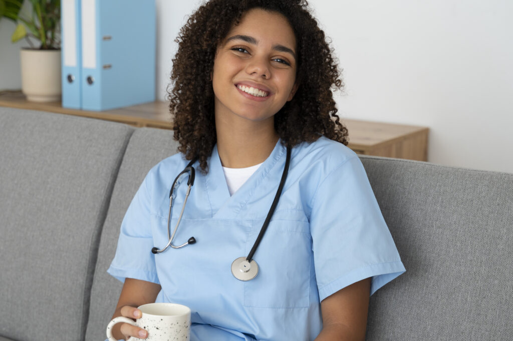 Auxiliaire de santé garde privée